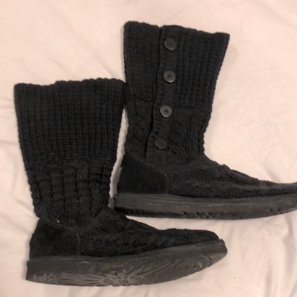 UGG knitted black boots size 9